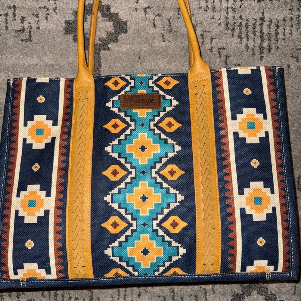 Wrangler Navy and Mustard Patterned Tote